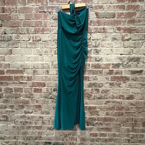 Club L London Forever Dreaming Green Halterneck Split Ruched Maxi Dress Large - Picture 4 of 7